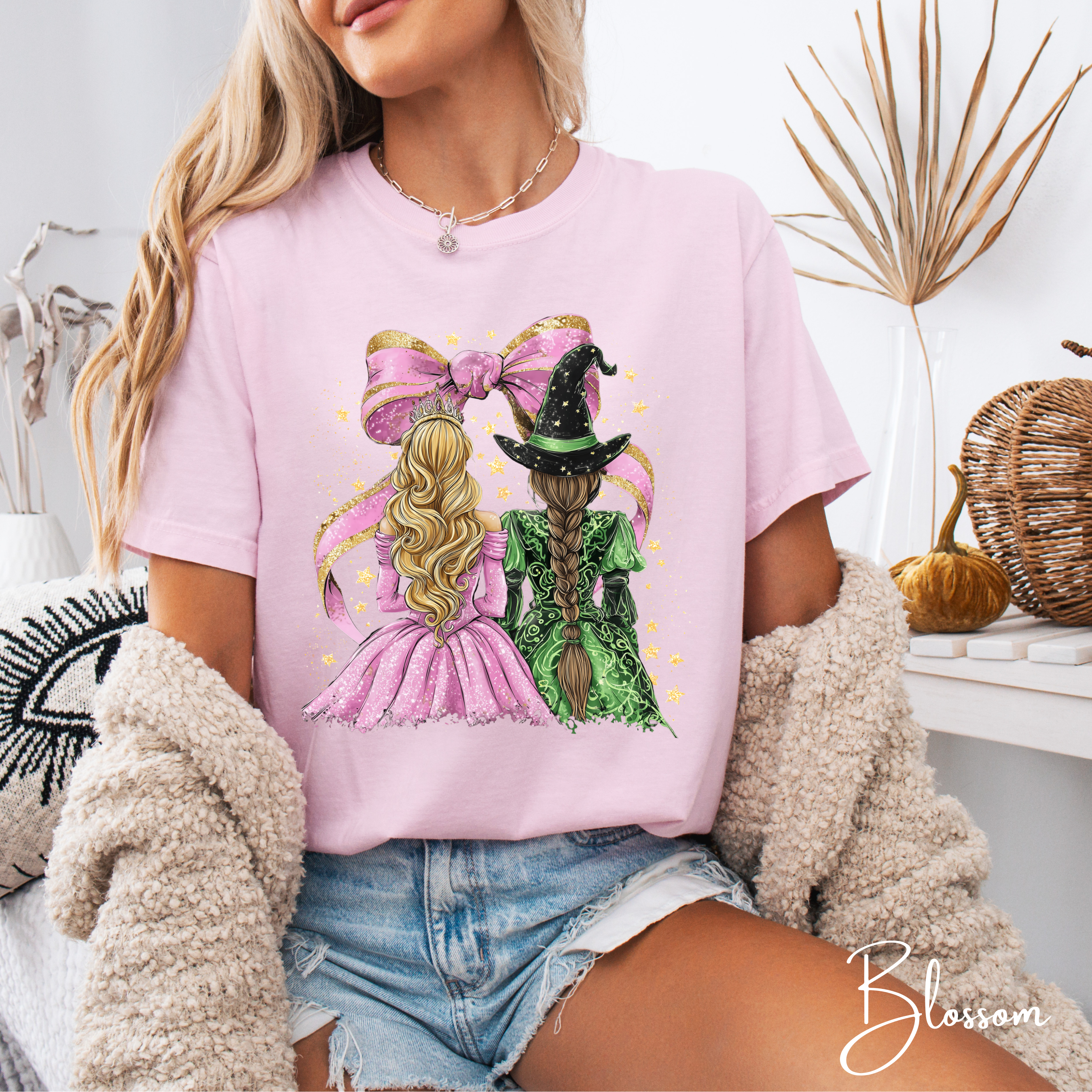 Comfort Colors 1717 Tee 💚✨ Glinda & Elphaba Inspired Design 👯‍♀️🎀 Coquette Bow Aesthetic Shirt