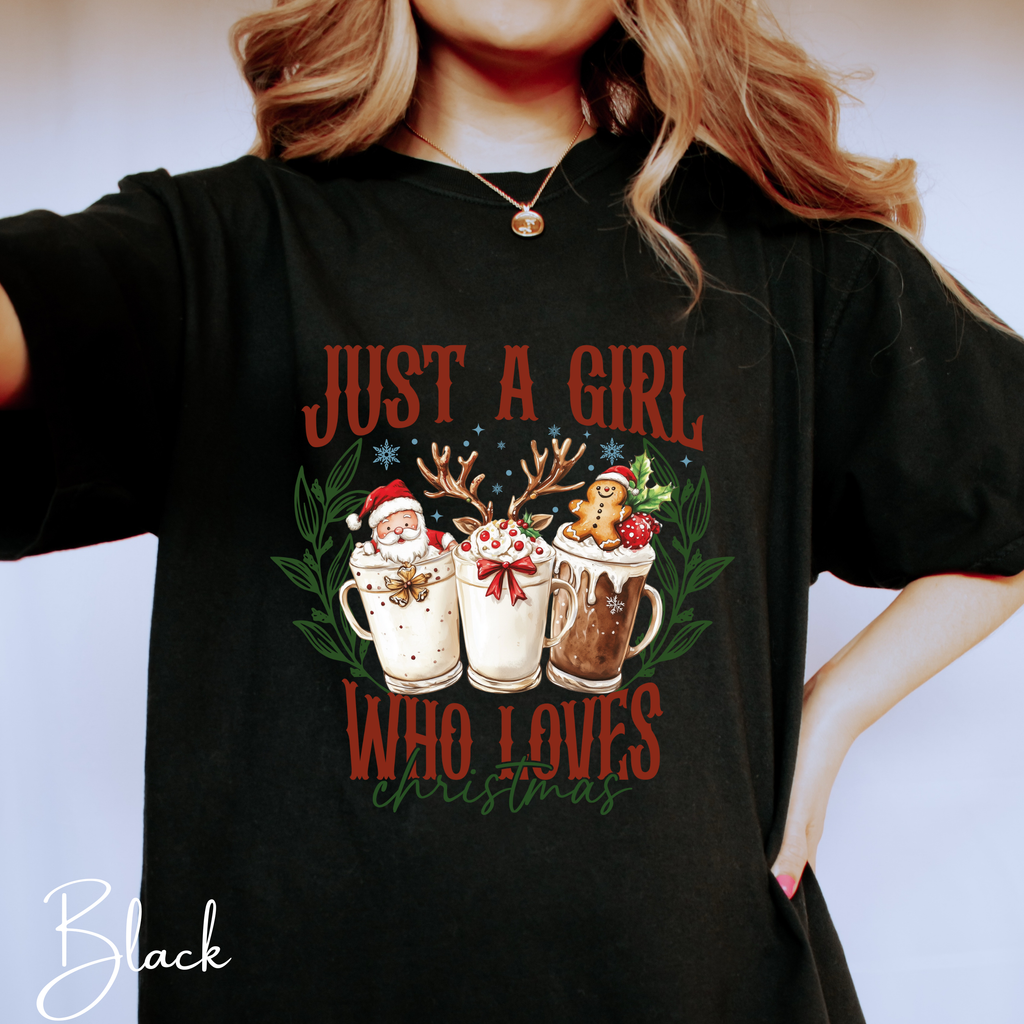 🎄✨ Just a Girl Who Loves Christmas Comfort Colors T-Shirt – Cute Holiday Drinks Graphic Tee 🍸☕🍹 Retro Western Festive Style Tshirt