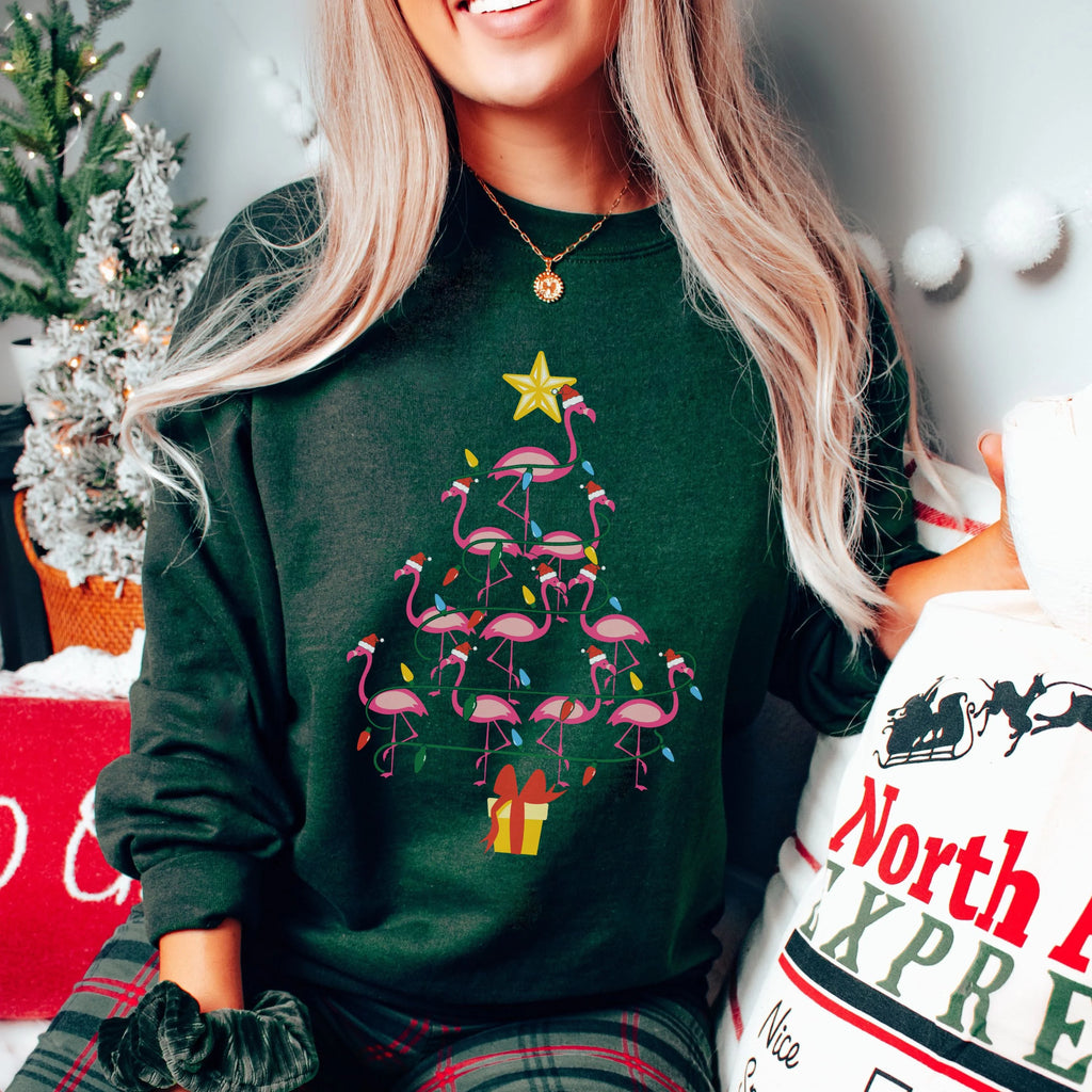 🎄🦩 Flamingo Christmas Tree Sweatshirt – Tropical Holiday Crewneck • Cute & Quirky Festive Design