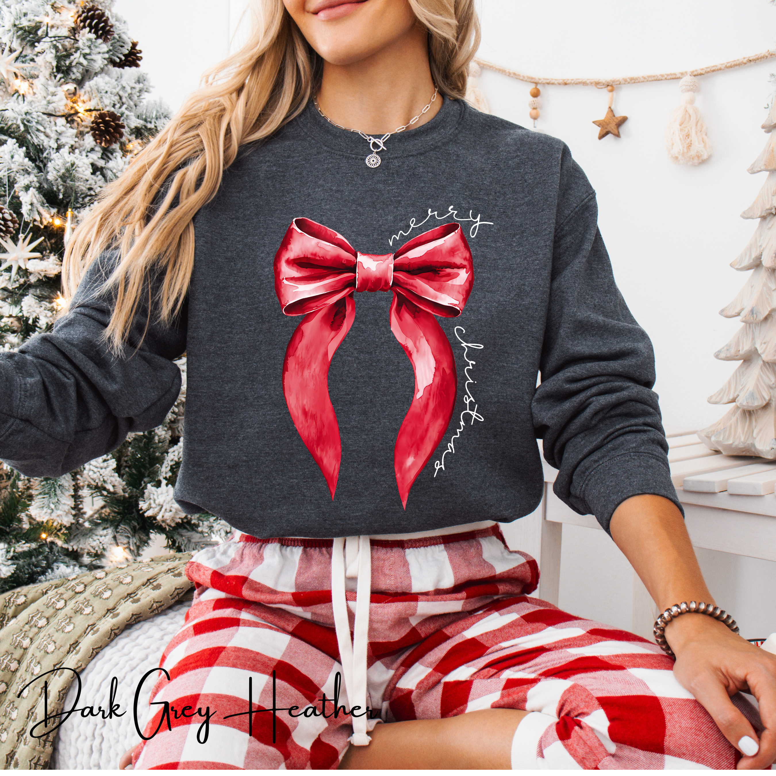 🎀❤️ Merry Christmas Coquette Bow Sweatshirt – Minimal Red Bow Holiday Crewneck • Cute & Cozy Festive Aesthetic