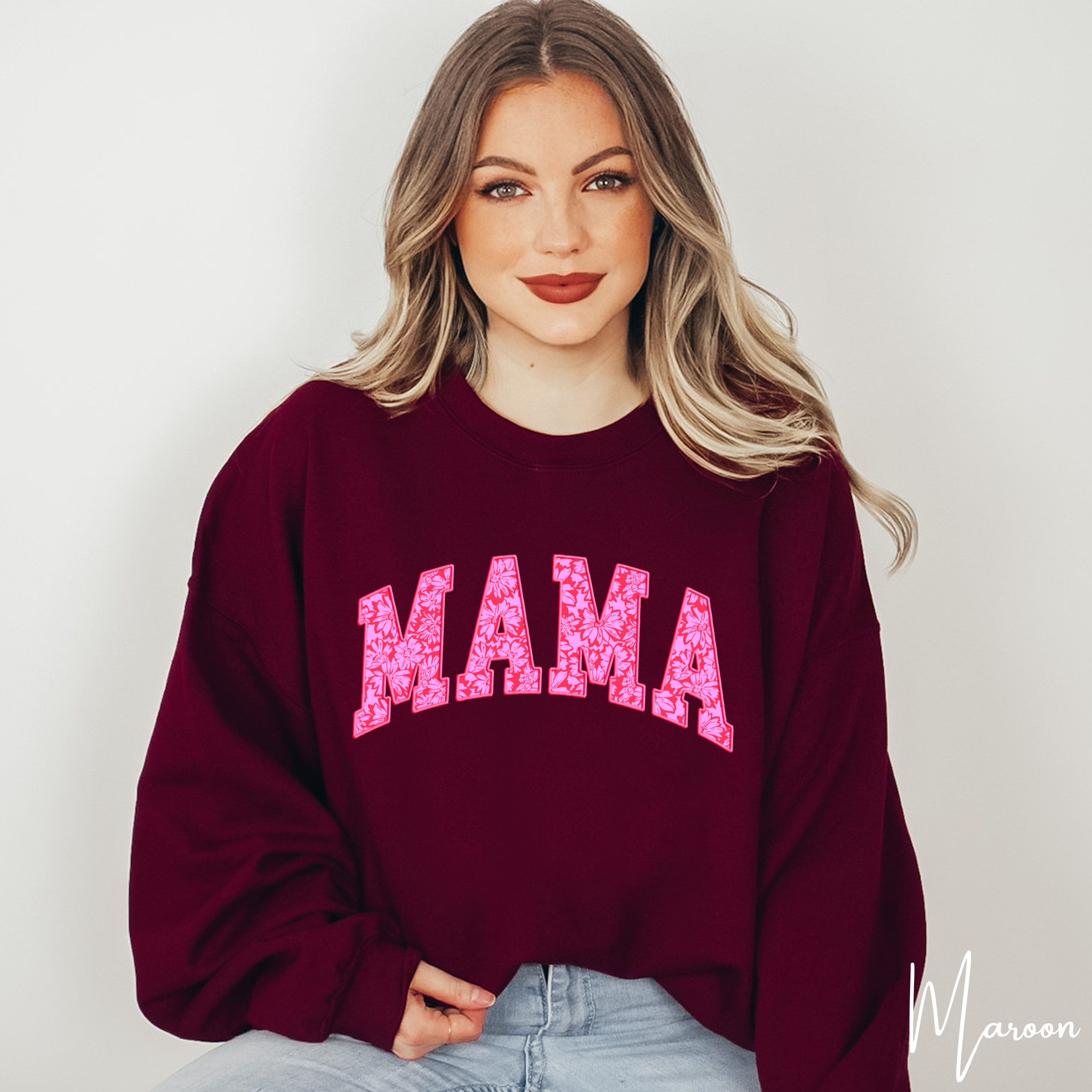 ✨ MAMA Floral Sweatshirt – Gildan 18000 | Cozy Pink Flower Mama Gildan 18000 Crewneck 💗🌸