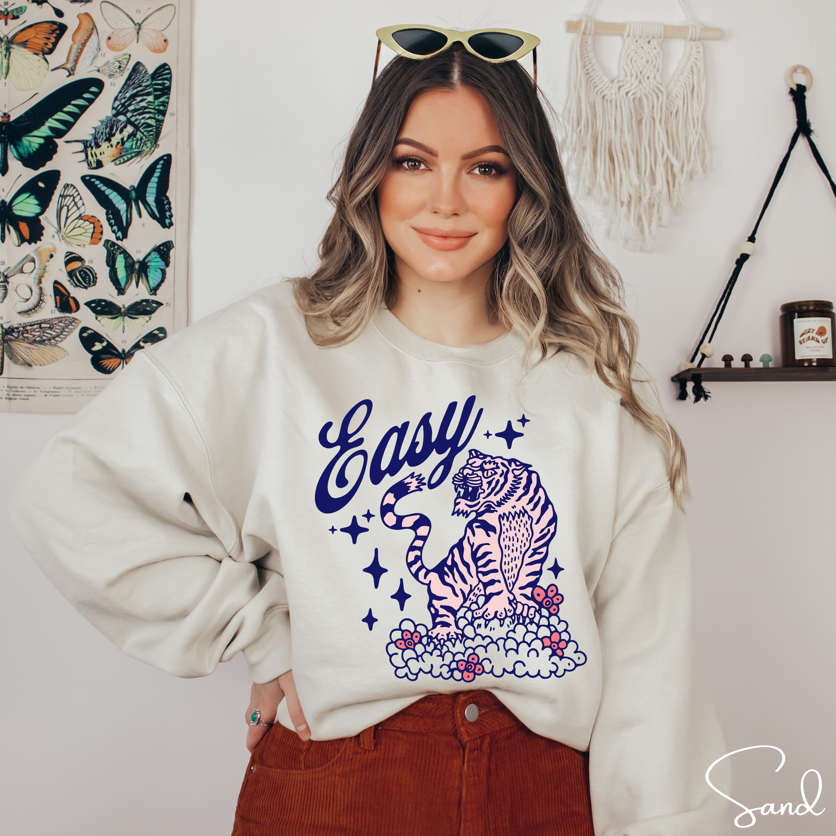 “Easy” Tiger Graphic Sweatshirt 🐅 | Cozy Gildan 18000 Easy Tiger Graphic Crewneck