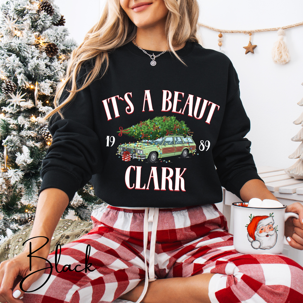 It’s a Beaut, Clark Sweatshirt – Griswold Family Vacation Station Wagon Christmas Gildan 18000 Sweatshirt