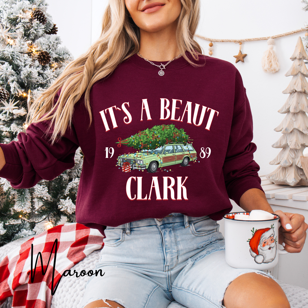 It’s a Beaut, Clark Sweatshirt – Griswold Family Vacation Station Wagon Christmas Gildan 18000 Sweatshirt