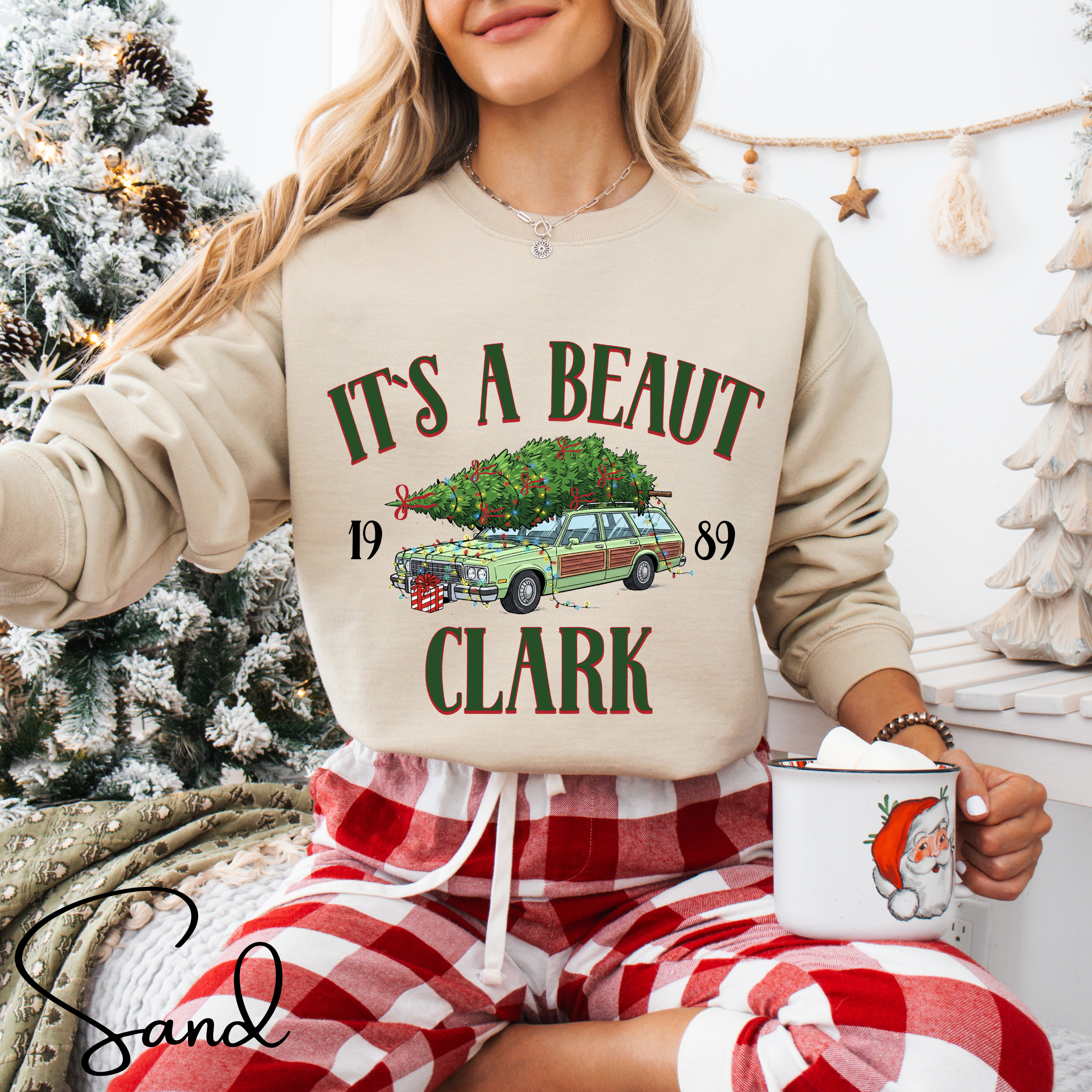 It’s a Beaut, Clark Sweatshirt – Griswold Family Vacation Station Wagon Christmas Gildan 18000 Sweatshirt