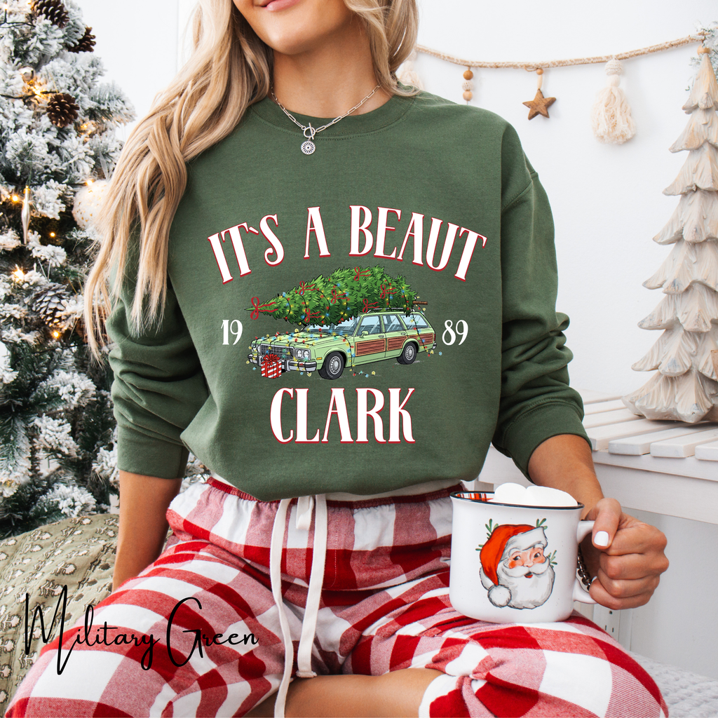 It’s a Beaut, Clark Sweatshirt – Griswold Family Vacation Station Wagon Christmas Gildan 18000 Sweatshirt
